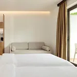 Hotel SOL Tropikal Durres 4*