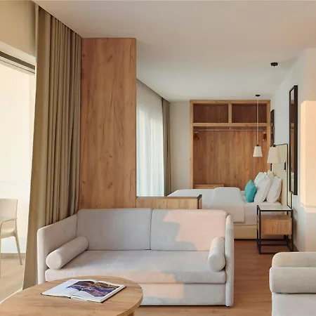 Sol Tropikal منتجع