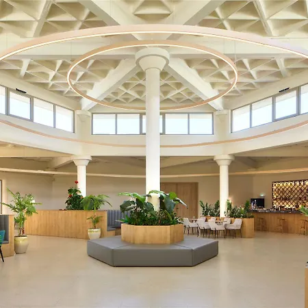 منتجع Sol Tropikal