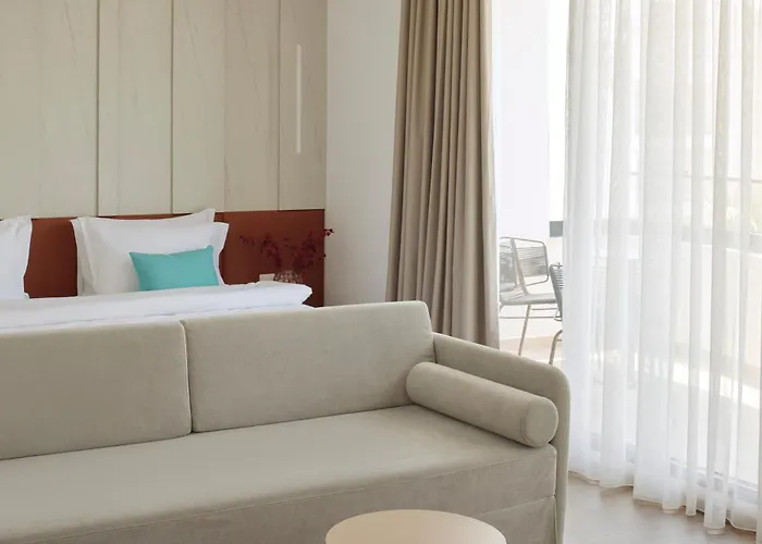 Hotel Sol Tropikal 4*