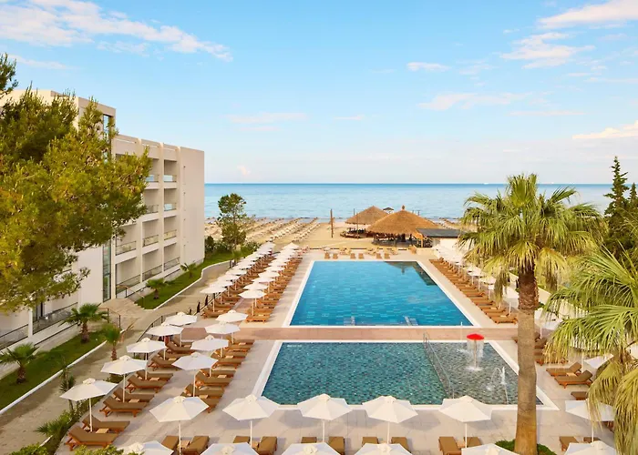 Hotel Sol Tropikal 4*