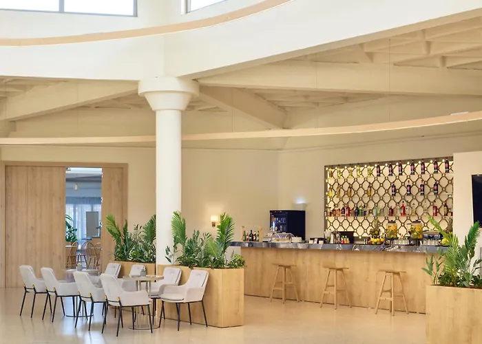 Hotel Sol Tropikal 4*