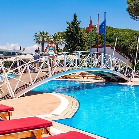 Sol By Melia Tropikal 4* Durrës