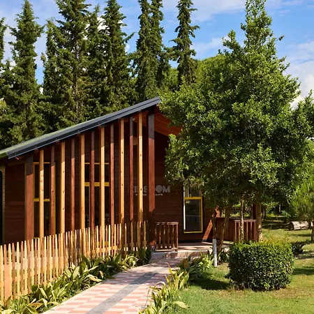 Sol Tropikal Rezort Durrës