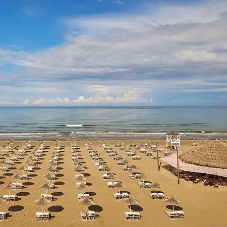 Sol Tropikal Resort 4*
