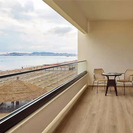 Sol Tropikal Rezort Durrës